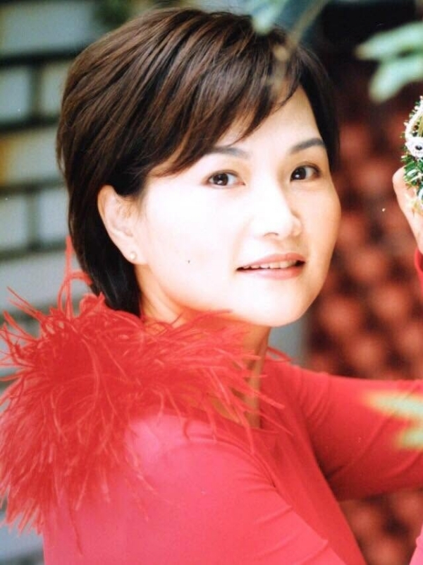 沈春華